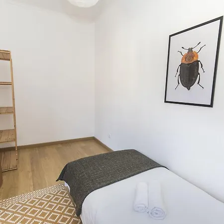 Lägenhet Wood Flat In Chiado! *
